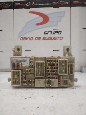 CAJA RELES / FUSIBLES FORD FOCUS LIM. (CB4) 2008