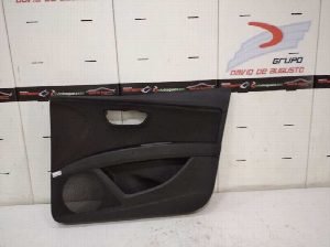 PAÑO PUERTA DELANTERO DERECHO SEAT LEON ST (5F8) 2015