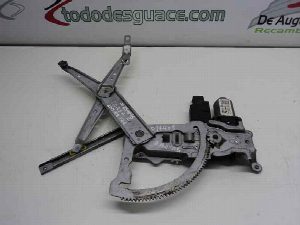 Elevalunas Delantero Izquierdo OPEL CORSA C 2004