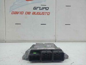 CENTRALITA MOTOR UCE VOLVO V40 2014
