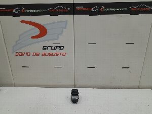 MANDO ELEVALUNAS DELANTERO IZQUIERDO FORD