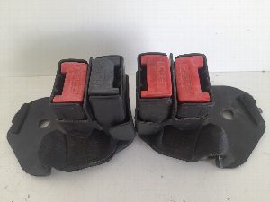 ANCLAJE CINTURONES TRASEROS RENAULT