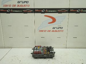 Caja Reles / Fusibles RENAULT MAGNUM AB 2005 2007