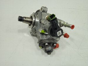 BOMBA INYECCION JAGUAR XE 2016