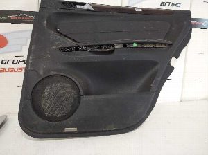 PAÑO PUERTA TRASERO DERECHO MERCEDES-BENZ